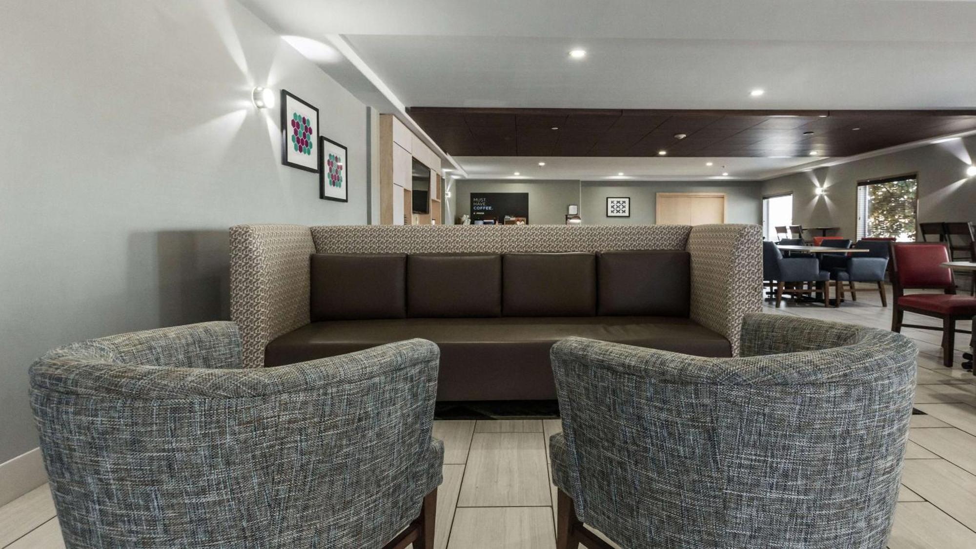 Holiday Inn Express & Suites-Regina-South By Ihg Zewnętrze zdjęcie